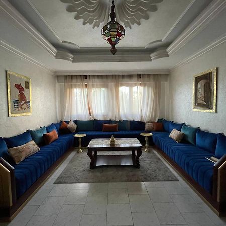 Beautiful 3-Bedroom Apt In The Heart Of Tangeri Esterno foto